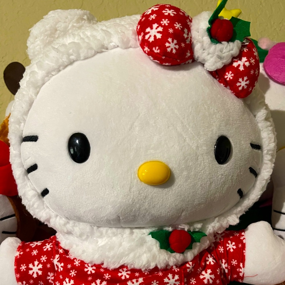 Hello Kitty Snowflake Dress Holiday Greeter